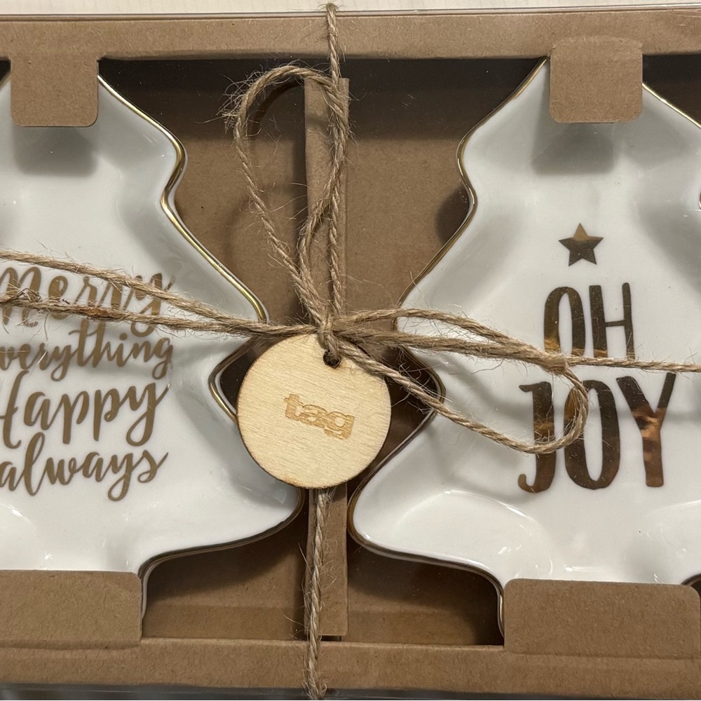 Tag Festive Leaf Dish Set - White and Gold